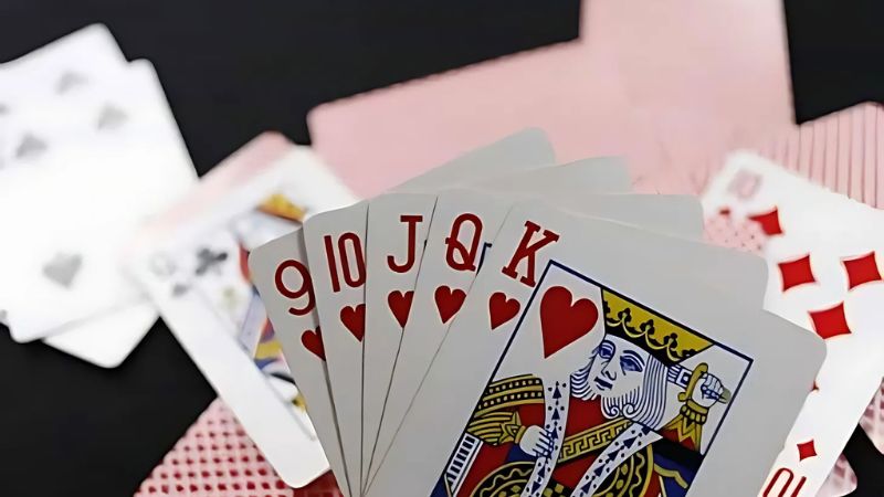 Học kỹ năng quản lý bài trong tiến lên tăng tỷ lệ thắng cao 14 chiến thuật về Kỹ năng quản lý bài trong tiến lên